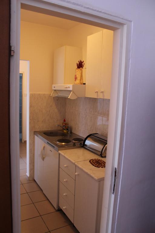 Apartment Muzic Mali Lošinj Quarto foto