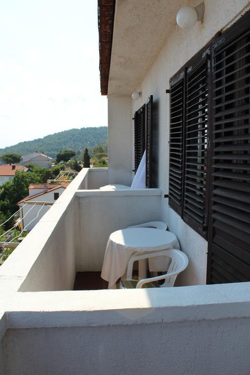 Apartment Muzic Mali Lošinj Quarto foto